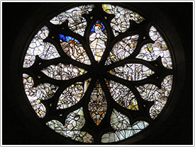 North nave aisle rosace, 'Les 7 douleurs de la Vierge' (1544), St-Jean-Baptiste, Chaource click for full-size image