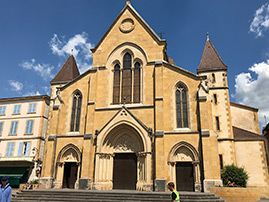 Neo-Gothic west front (19th c.), St-Philibert, Charlieu click for full-size image
